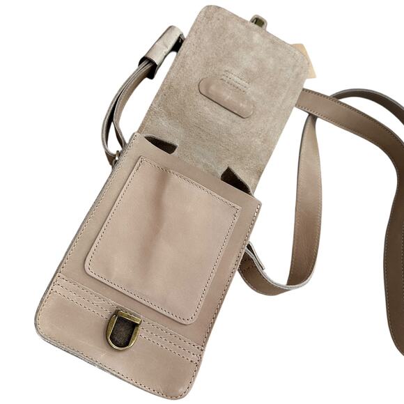 NWT Dr. Martens Leather Vertical Reporter Crossbody - Picture 4 of 6